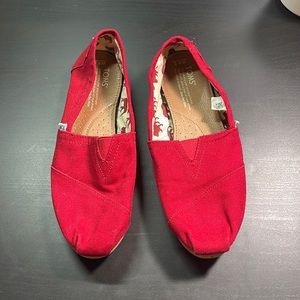 Red Toms